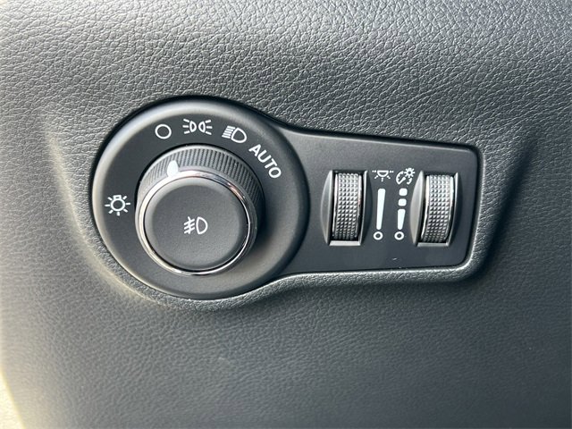 New 2026 Jeep Compass Limited image 15