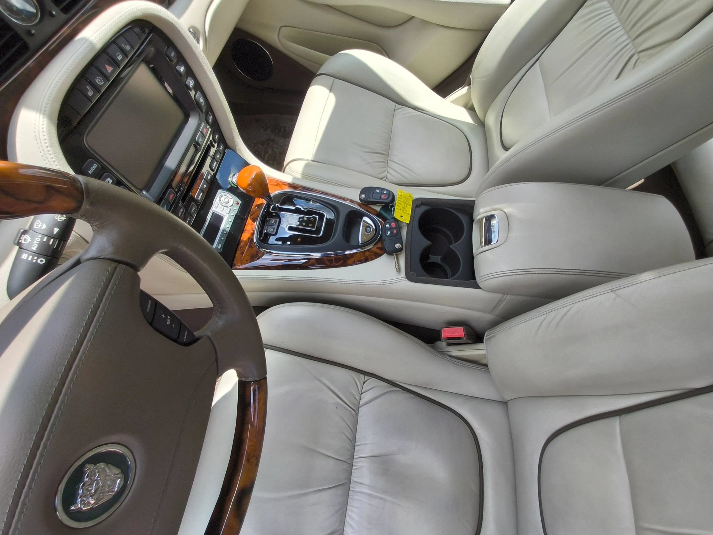 Used 2006 Jaguar XJ Vanden Plas RWD image 27