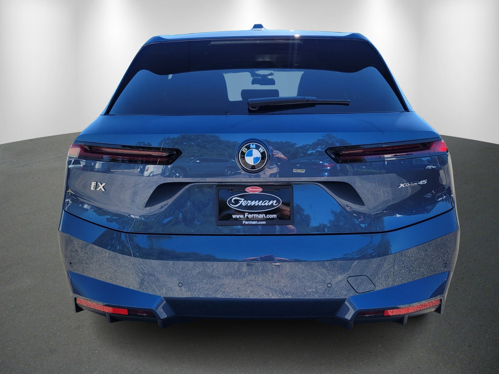 Used 2026 BMW iX xDrive45 image 6