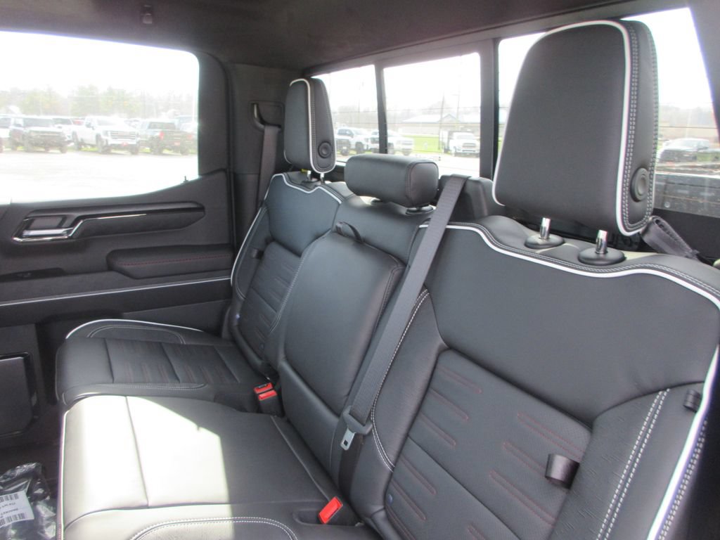 New 2026 GMC Sierra 1500 AT4X AWD/4WD image 17