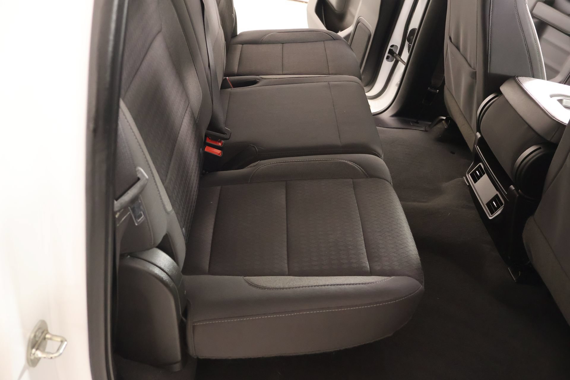 Used 2023 Chevrolet Silverado 1500 Custom AWD/4WD image 13