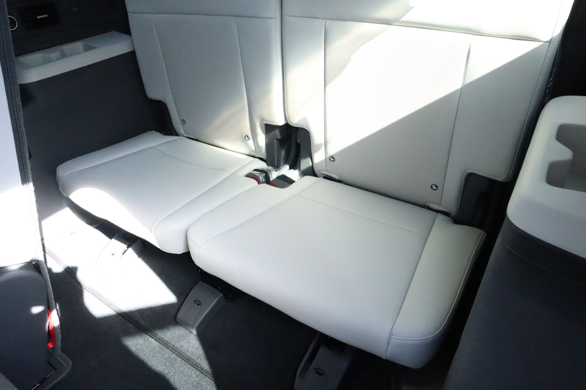 New 2026 Hyundai Santa Fe SEL image 18