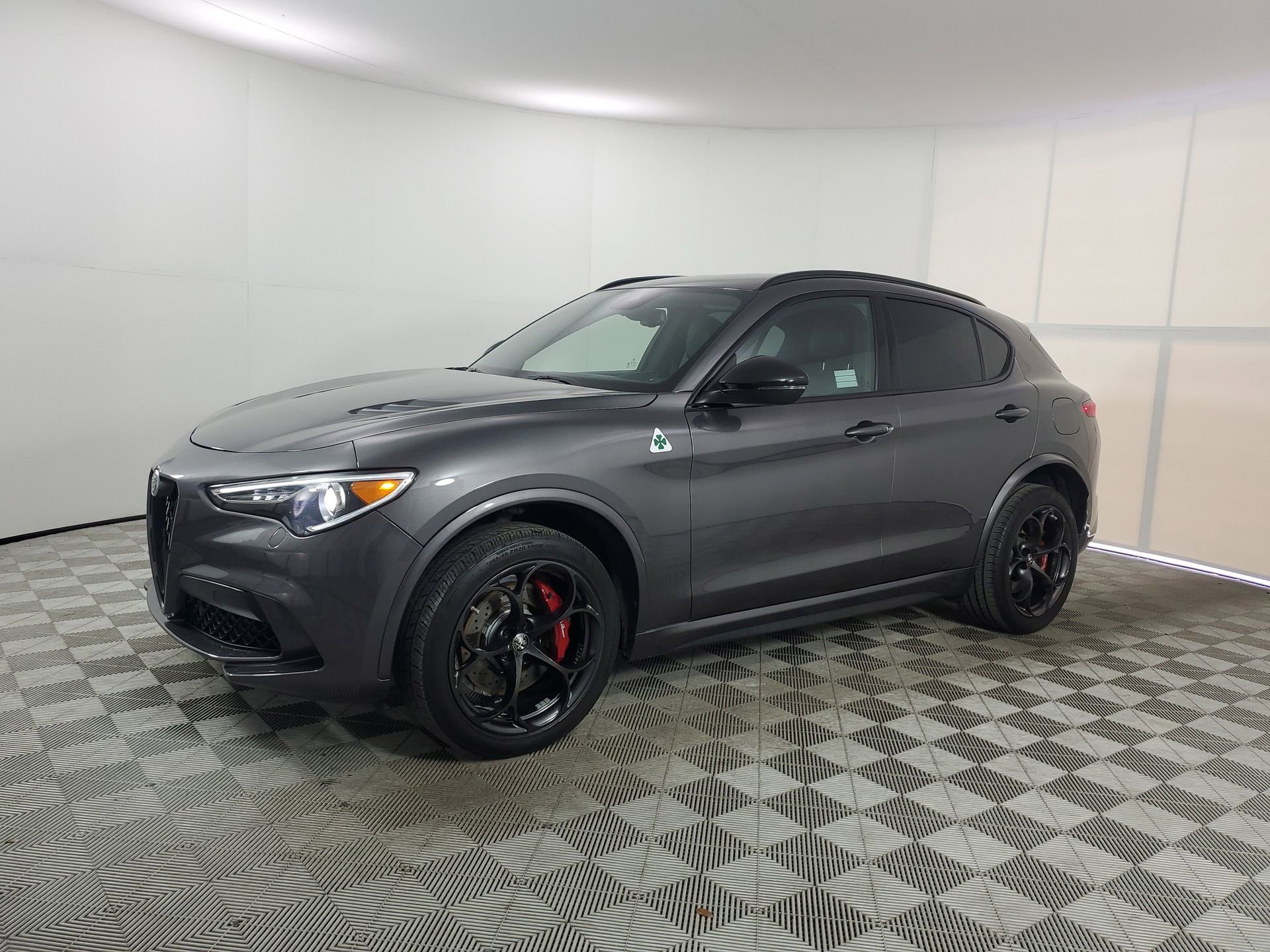 Used 2022 Alfa Romeo Stelvio Quadrifoglio w/ Active Assist Plus Package image 5