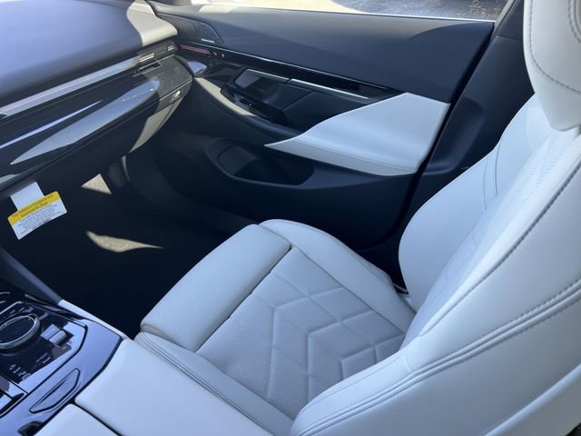 New 2026 BMW 530i w/ Premium Package image 14