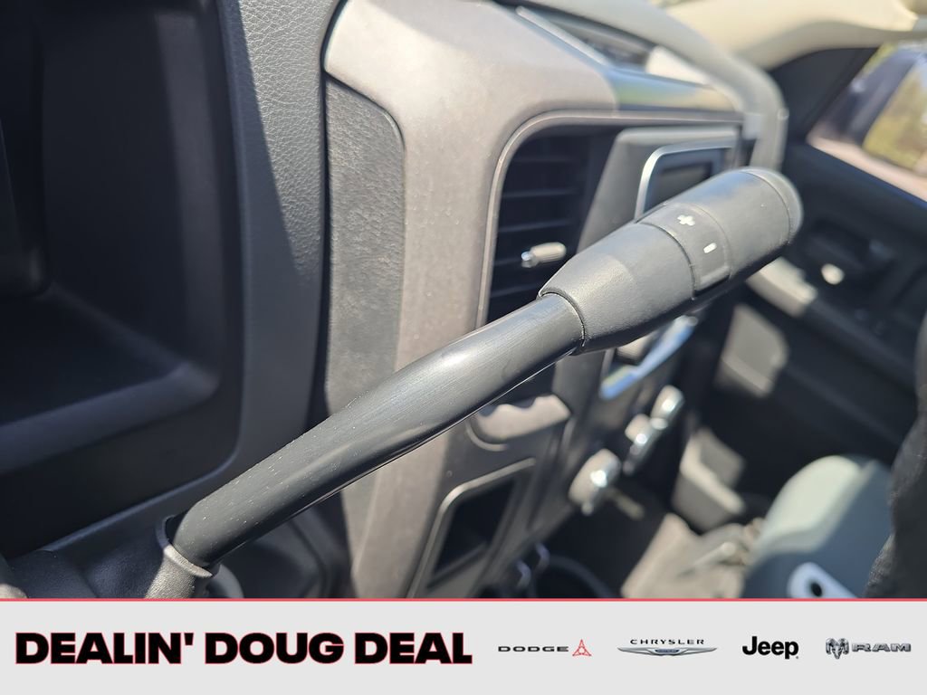 Used 2018 RAM 2500 Tradesman w/ Chrome Appearance Group AWD/4WD image 23