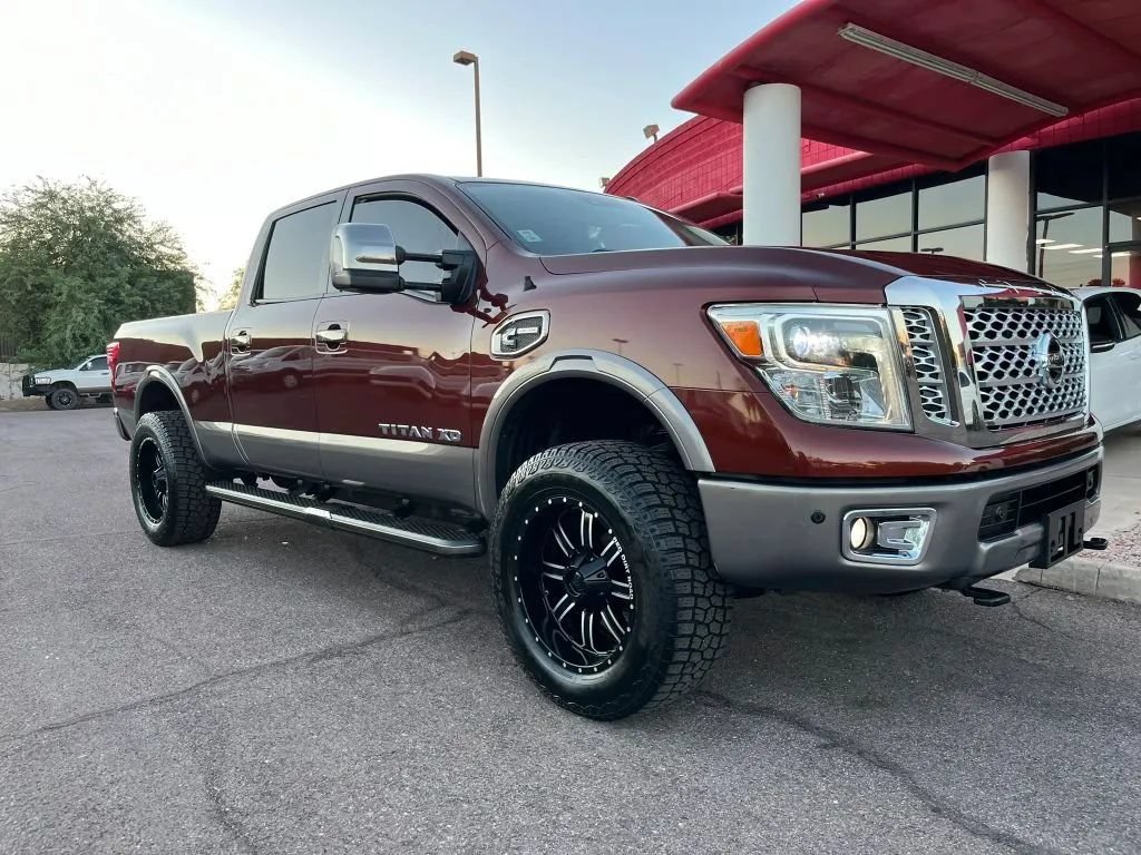 Used 2016 Nissan Titan Platinum Reserve RWD image 4