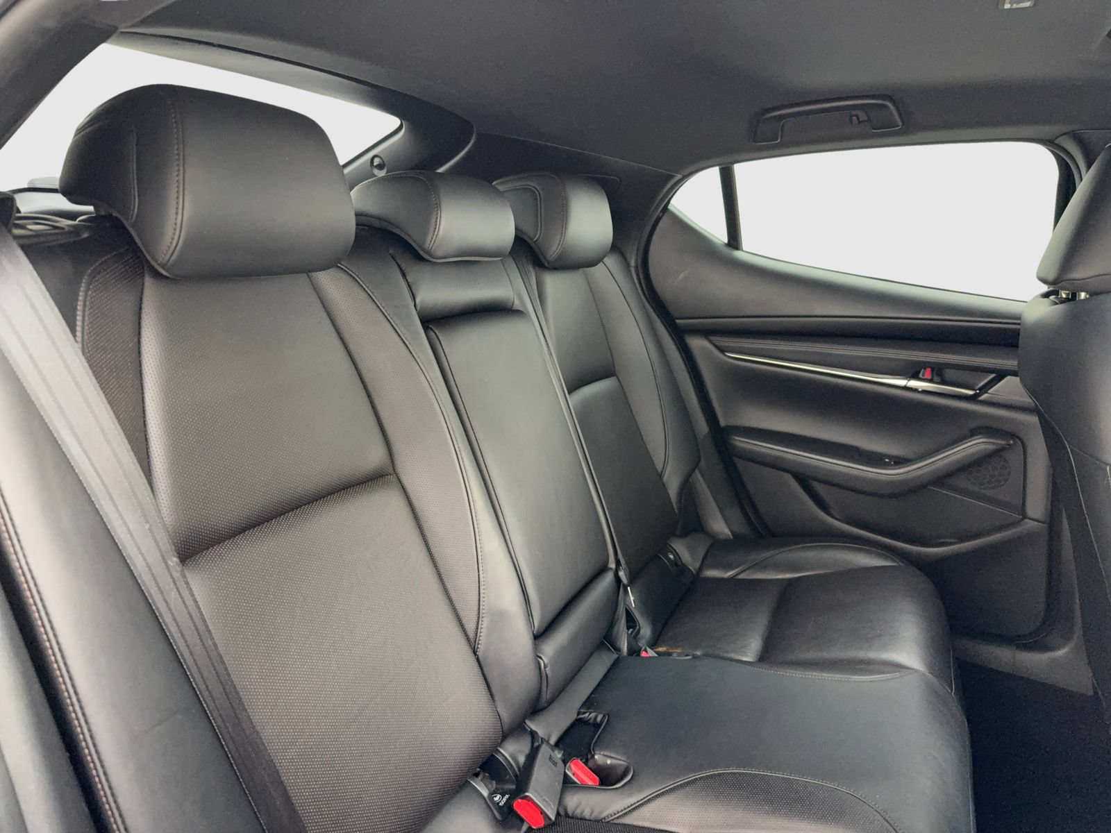 Used 2021 MAZDA MAZDA3 s FWD image 41