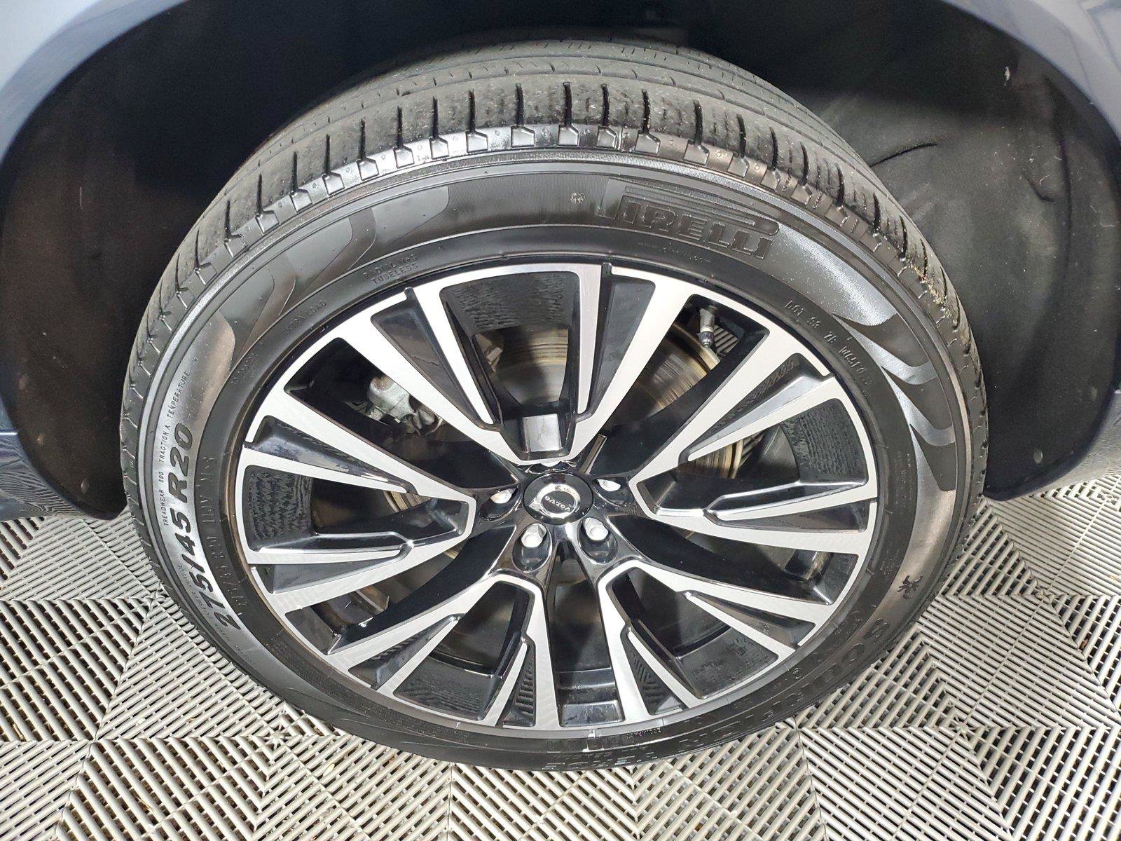 Used 2024 Volvo XC90 T8 Plus AWD/4WD image 8