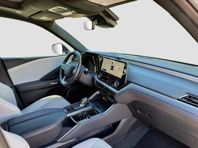Used 2025 Lexus TX 350 AWD w/ Technology Package image 15