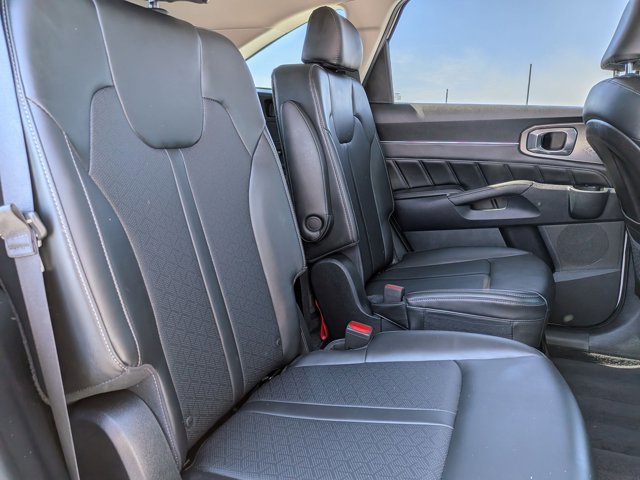 Used 2023 Kia Sorento SX FWD image 20