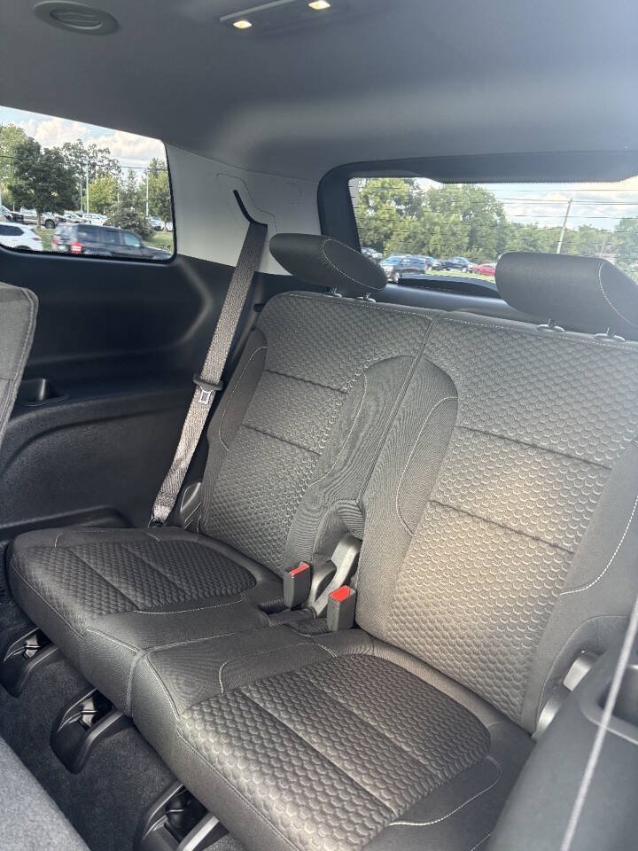 Used 2018 GMC Acadia SLE AWD/4WD image 8