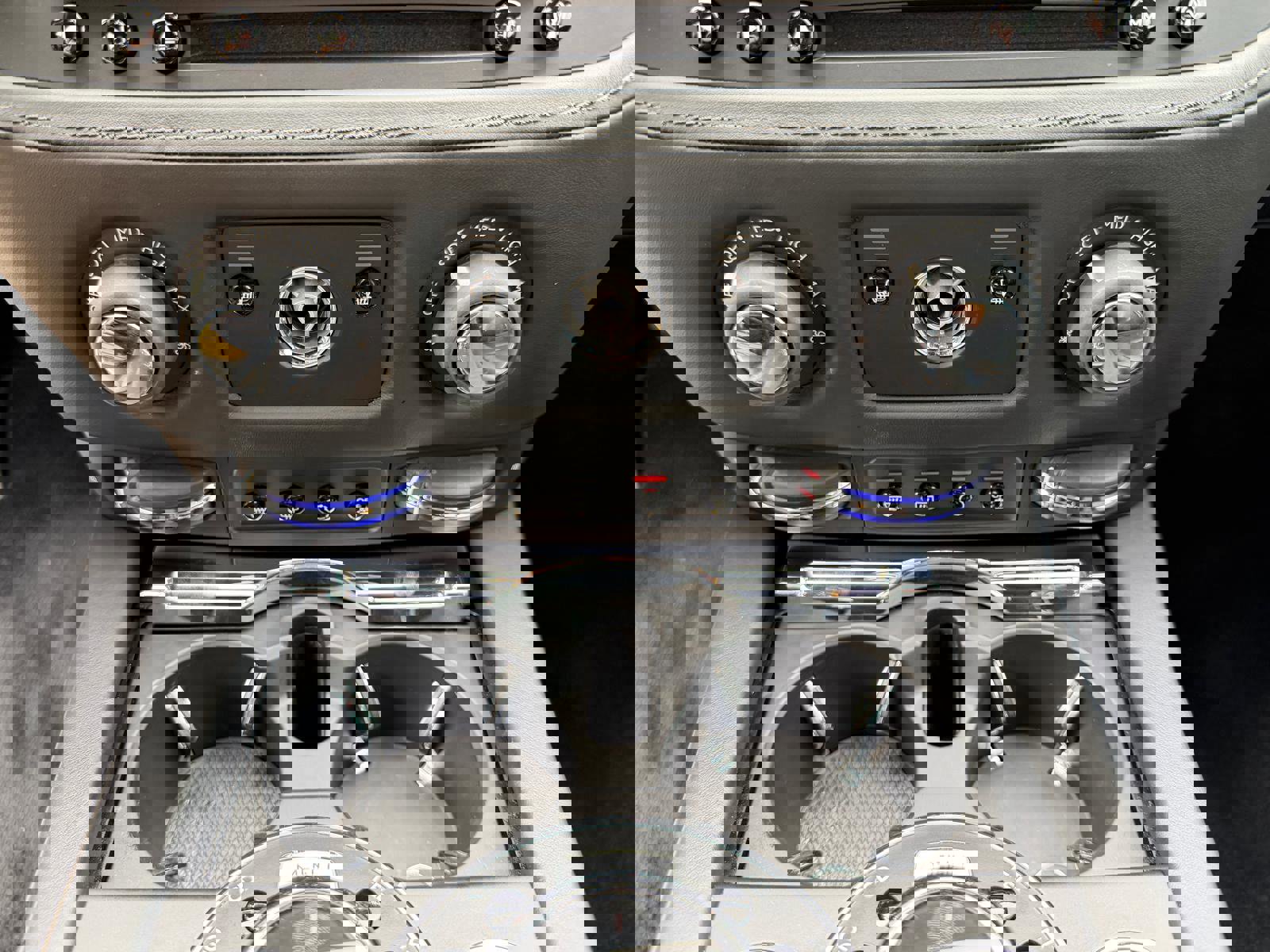 Used 2016 Rolls-Royce Wraith image 42