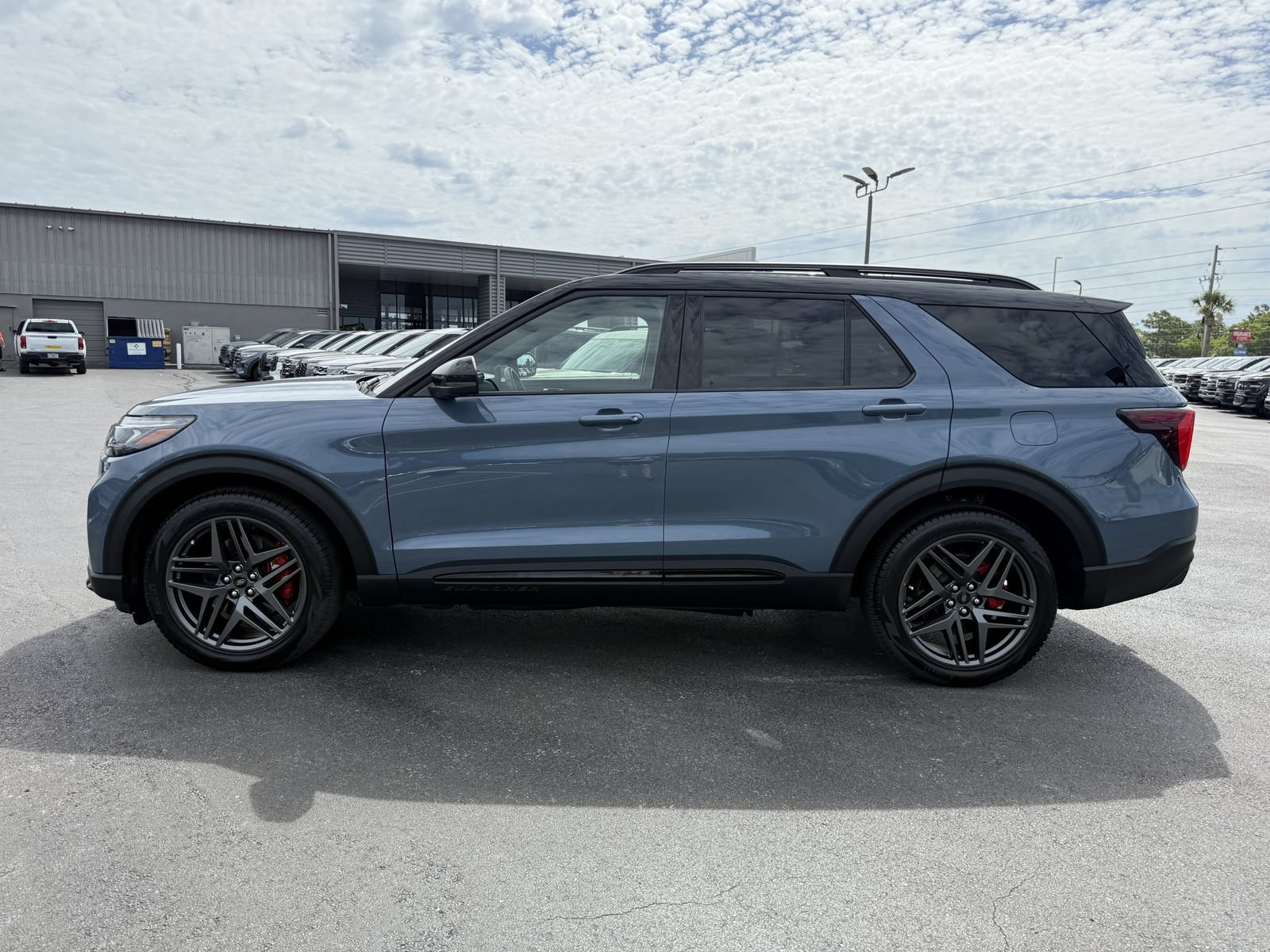Certified 2025 Ford Explorer ST w/ Sun And Sound Package AWD/4WD image 6