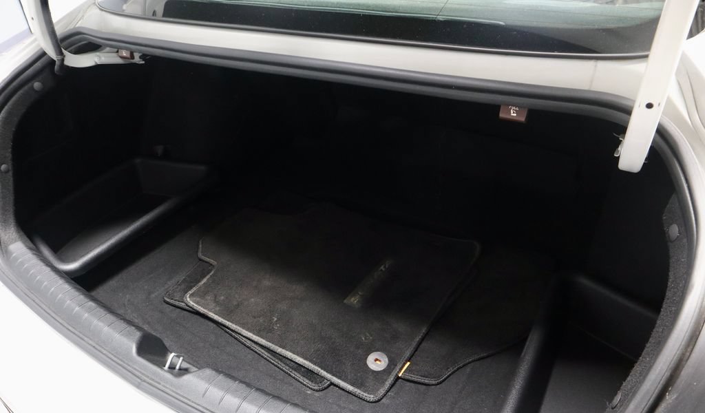 Used 2023 Hyundai Sonata Limited w/ Preferred Accessory Package FWD image 15