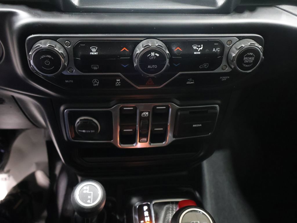 Used 2021 Jeep Gladiator Overland AWD/4WD image 28