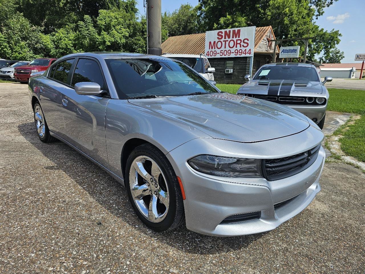 Used 2015 Dodge Charger SE w/ Popular Equipment Group RWD image 5