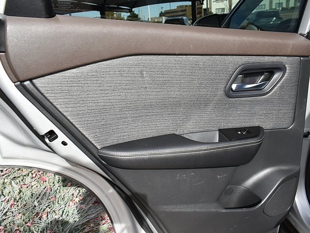 Used 2022 Nissan Rogue SV image 30