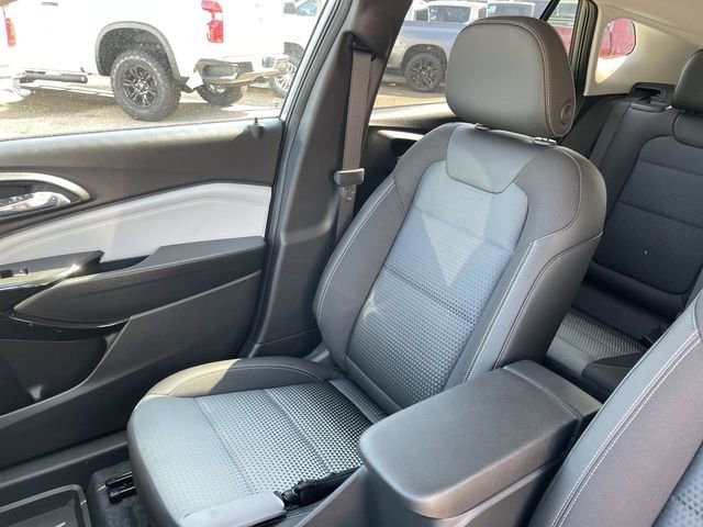 New 2026 Chevrolet Trax LT w/ Driver Confidence Package FWD image 23