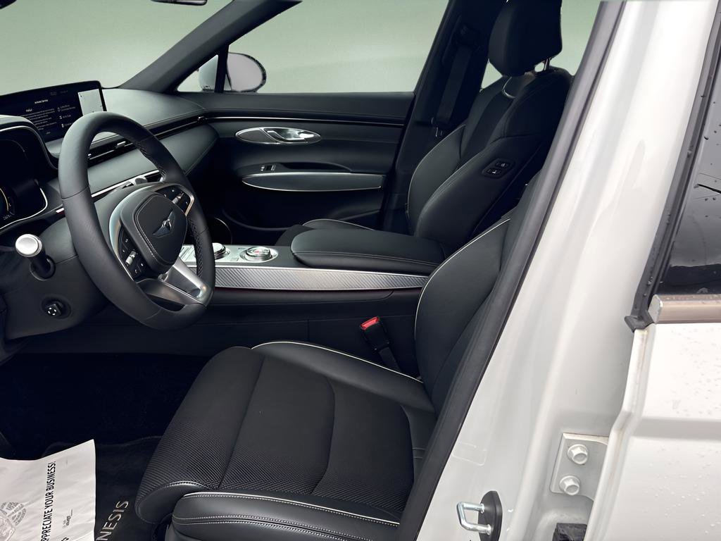 Used 2023 Genesis GV70 2.5T Sport Prestige w/ Sport Prestige Package image 13