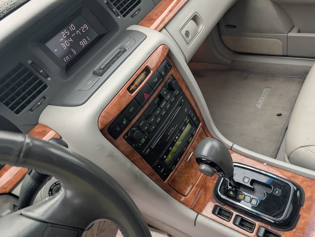 Used 2006 Kia Amanti image 36