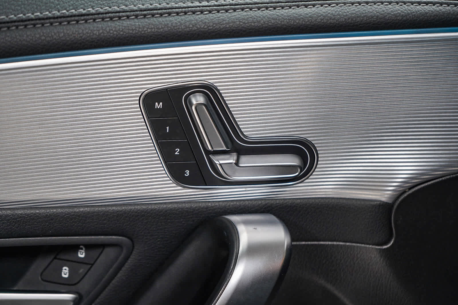 Used 2020 Mercedes-Benz CLA 250 image 26