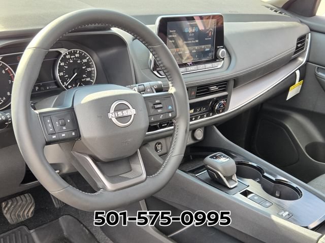 Used 2026 Nissan Rogue SV w/ Cold Weather Package FWD image 9