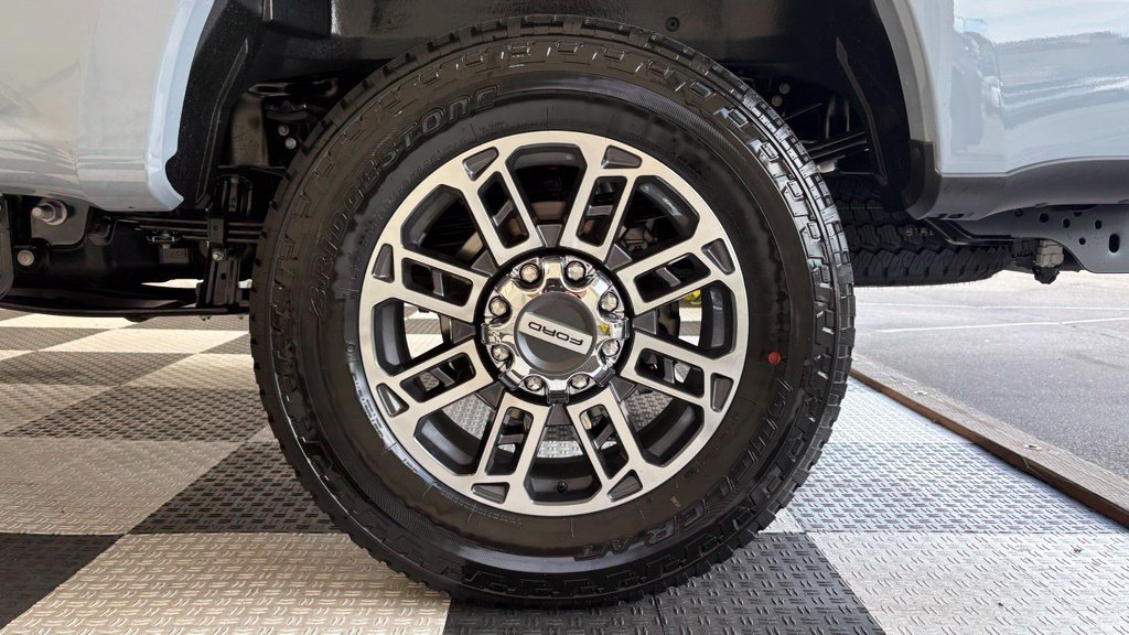 New 2026 Ford F350 Platinum w/ Platinum Plus Package AWD/4WD image 12