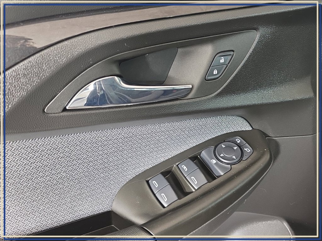 Certified 2023 Chevrolet TrailBlazer LS FWD image 29