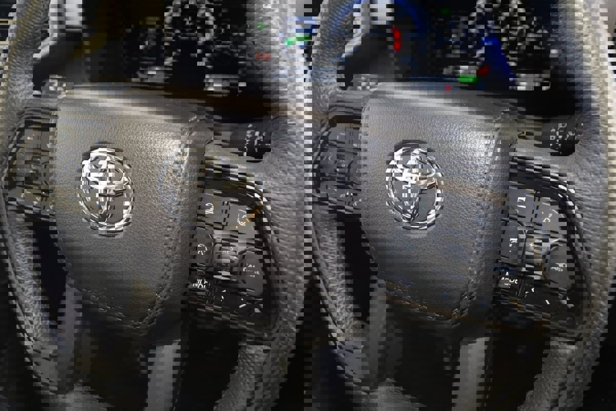 Used 2024 Toyota Sequoia Limited image 49