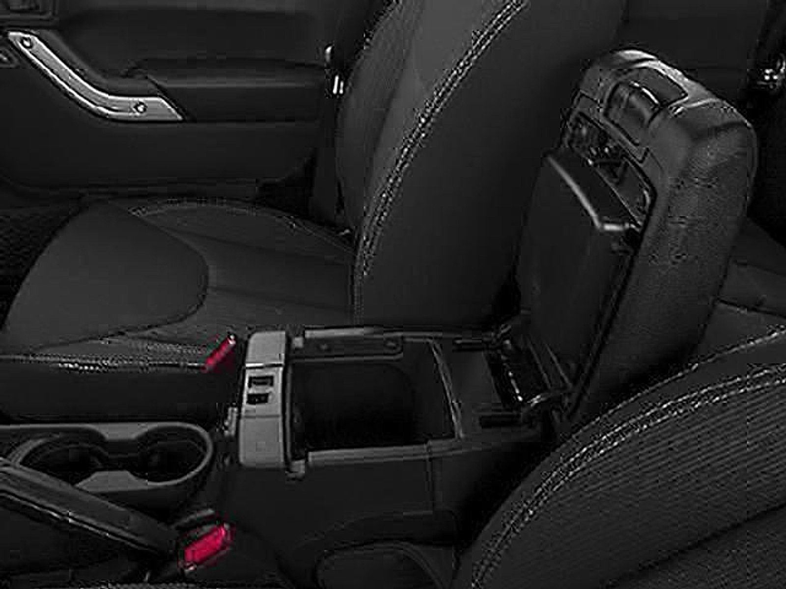 Used 2017 Jeep Wrangler Unlimited Sahara w/ Max Tow Package AWD/4WD image 78