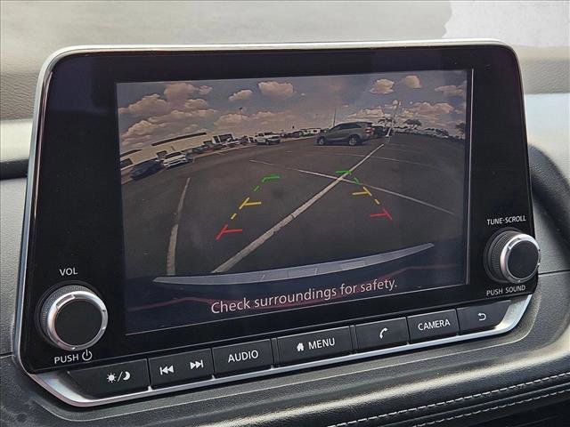 Used 2022 Nissan Rogue SV w/ SV Premium Package FWD image 10