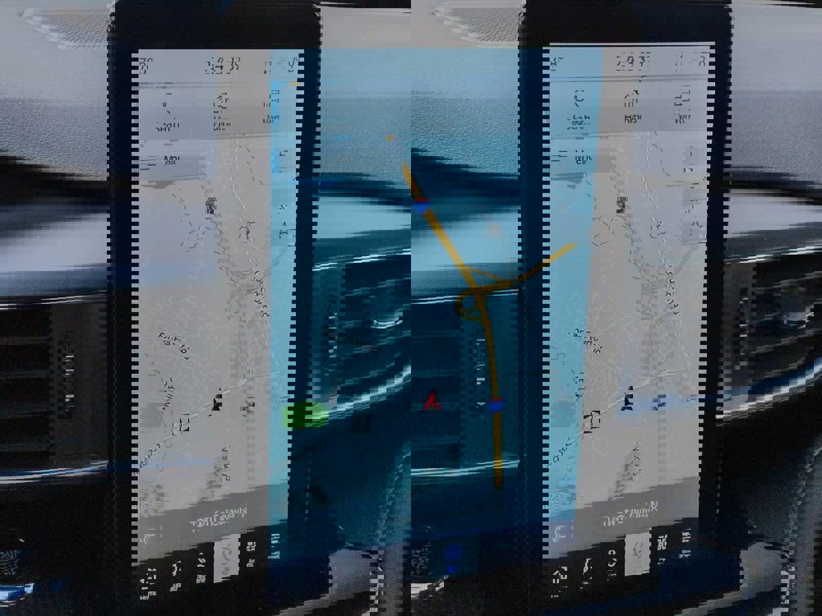 Certified 2023 Ford Explorer ST w/ Equipment Group 401A image 31