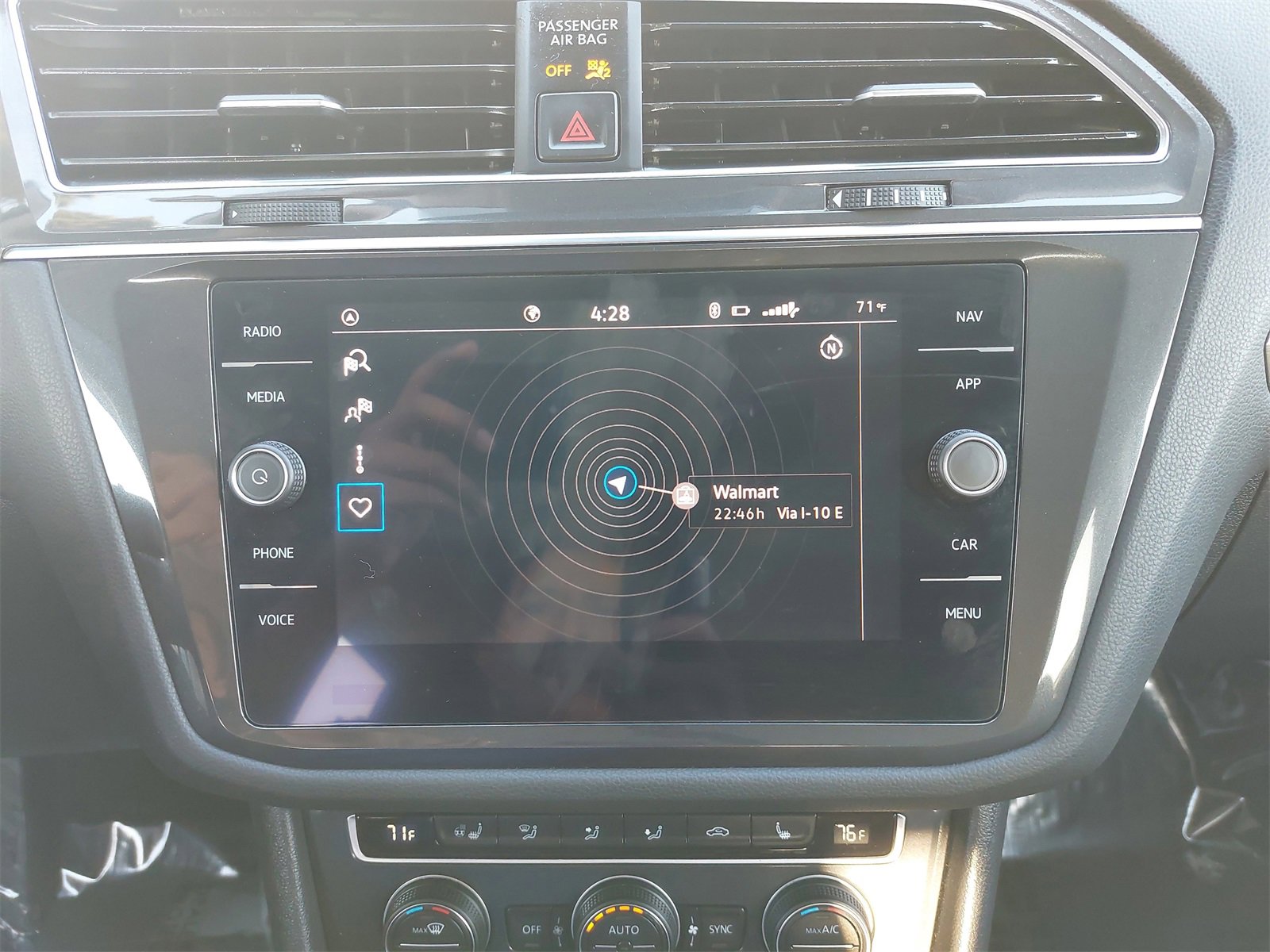 Used 2021 Volkswagen Tiguan SEL image 23