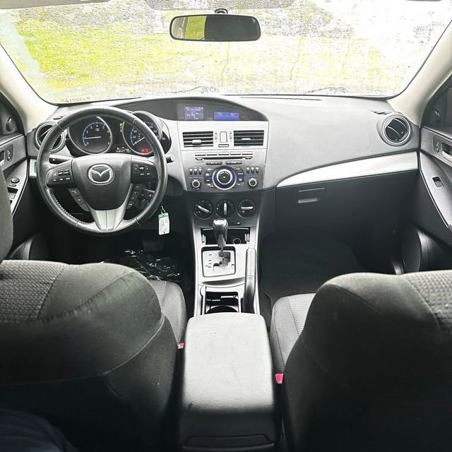 Used 2012 MAZDA MAZDA3 i Touring image 16