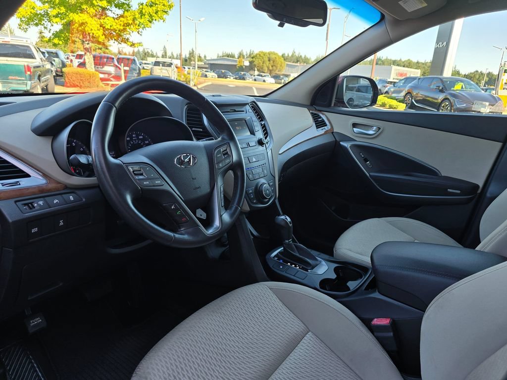 Used 2014 Hyundai Santa Fe GLS AWD/4WD image 11