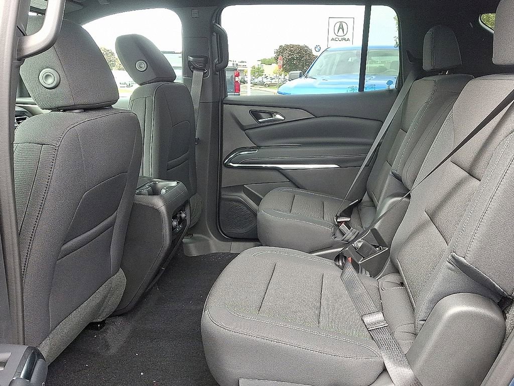 New 2026 Chevrolet Traverse LT w/ Midnight/Sport Edition image 6