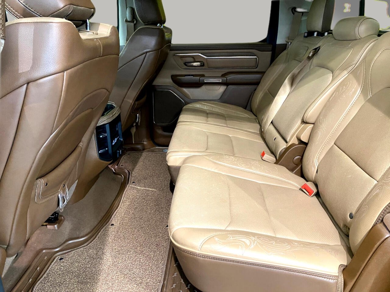 Used 2019 RAM 1500 Limited image 21