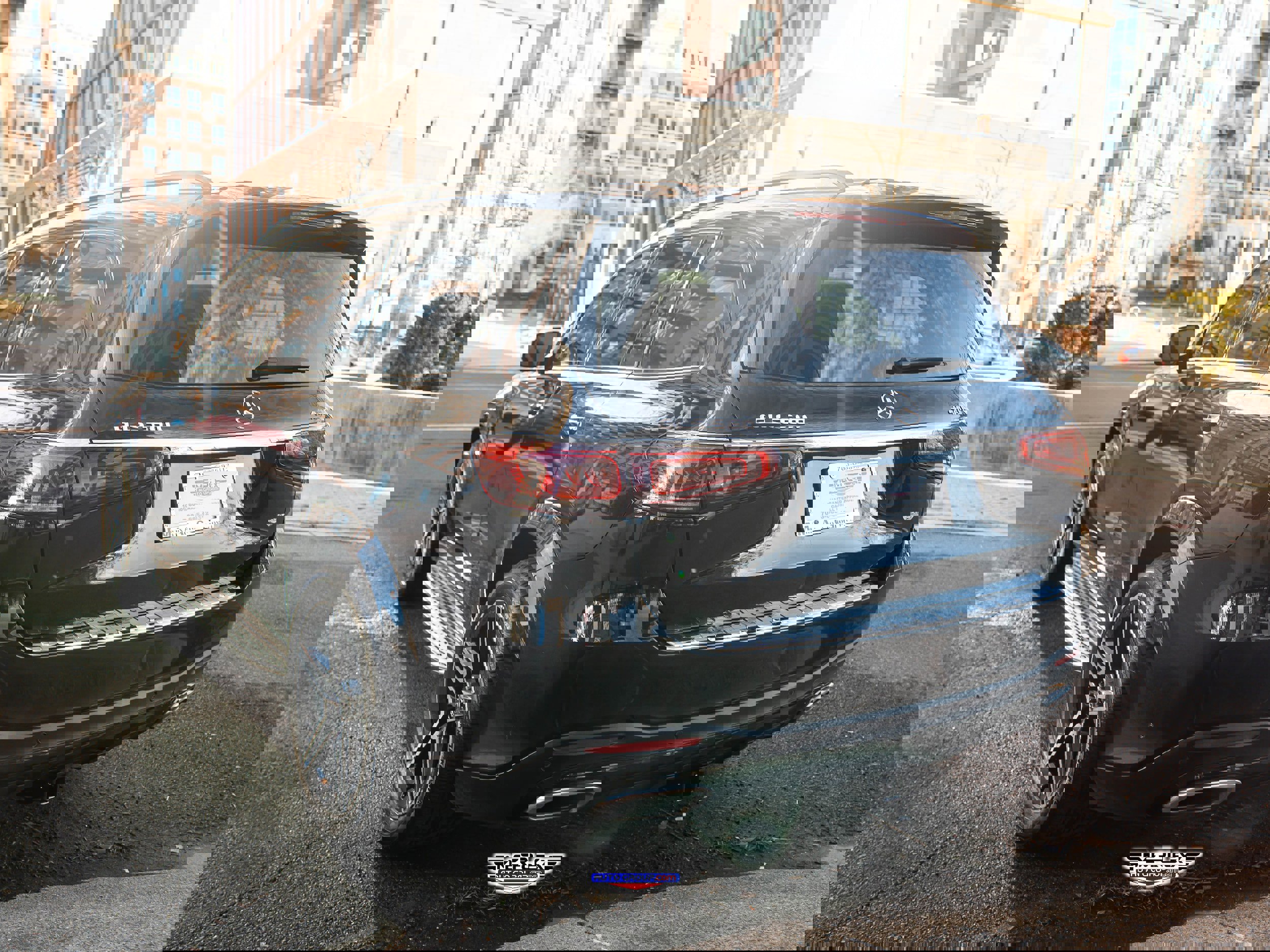 Used 2021 Mercedes-Benz GLS 580 580 4MATIC AMG image 5