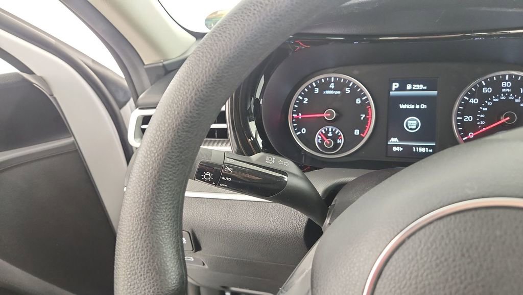 Used 2023 Kia K5 LXS FWD image 22