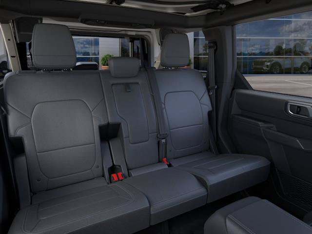New 2026 Ford Bronco Outer Banks w/ Sasquatch Package AWD/4WD image 16