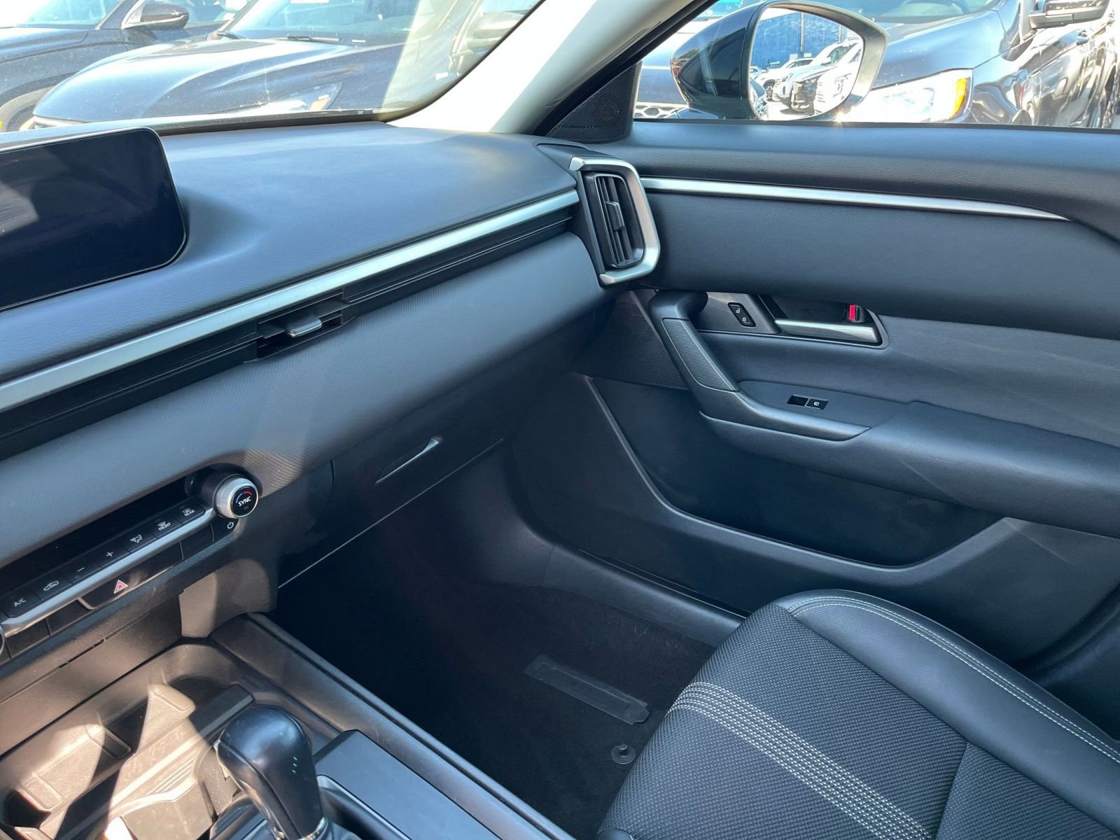 Used 2025 MAZDA CX-50 AWD 2.5 S w/ Select Package image 34
