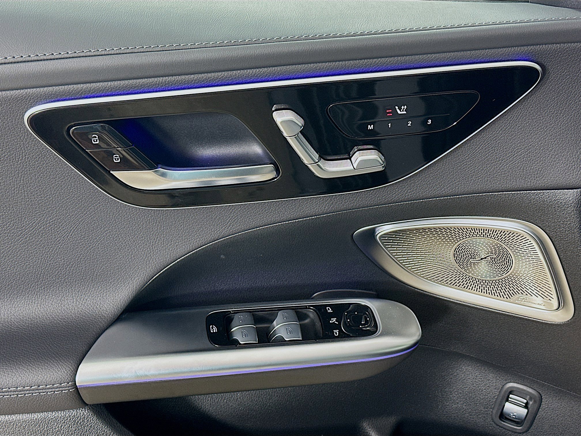 Certified 2025 Mercedes-Benz C 300 4MATIC Sedan image 23