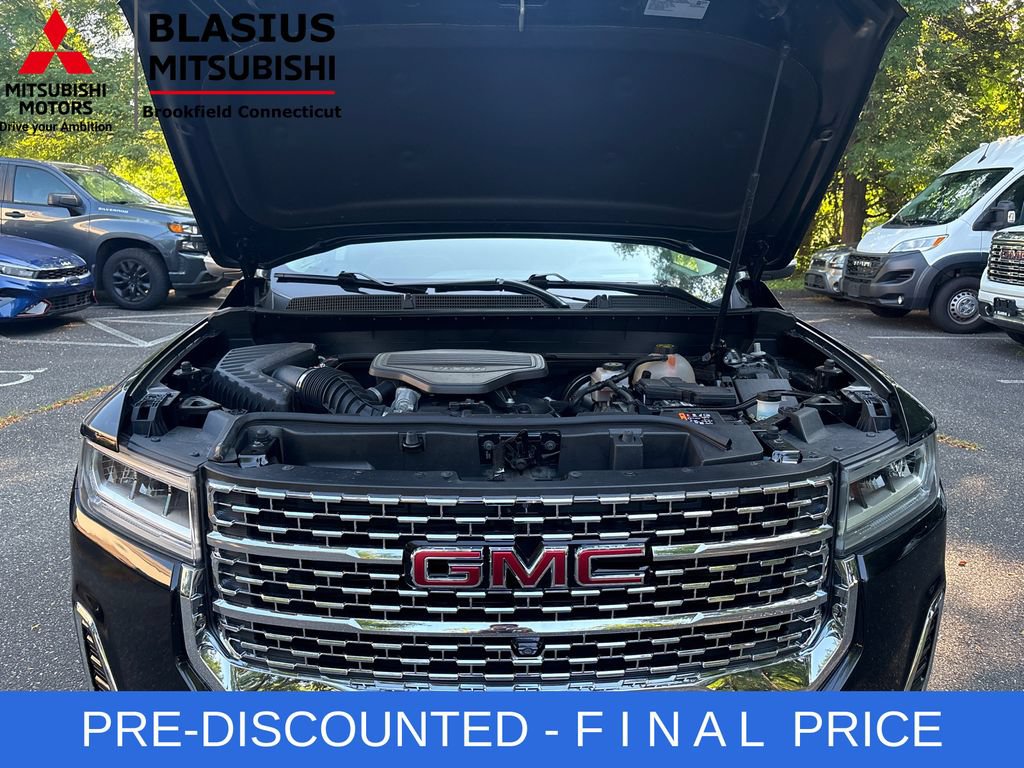 Used 2023 GMC Acadia Denali w/ Black Diamond Edition AWD/4WD image 62
