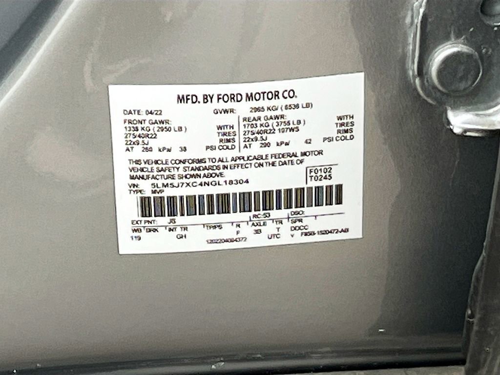 Used 2022 Lincoln Aviator Reserve w/ Equipment Group 201A AWD/4WD image 36