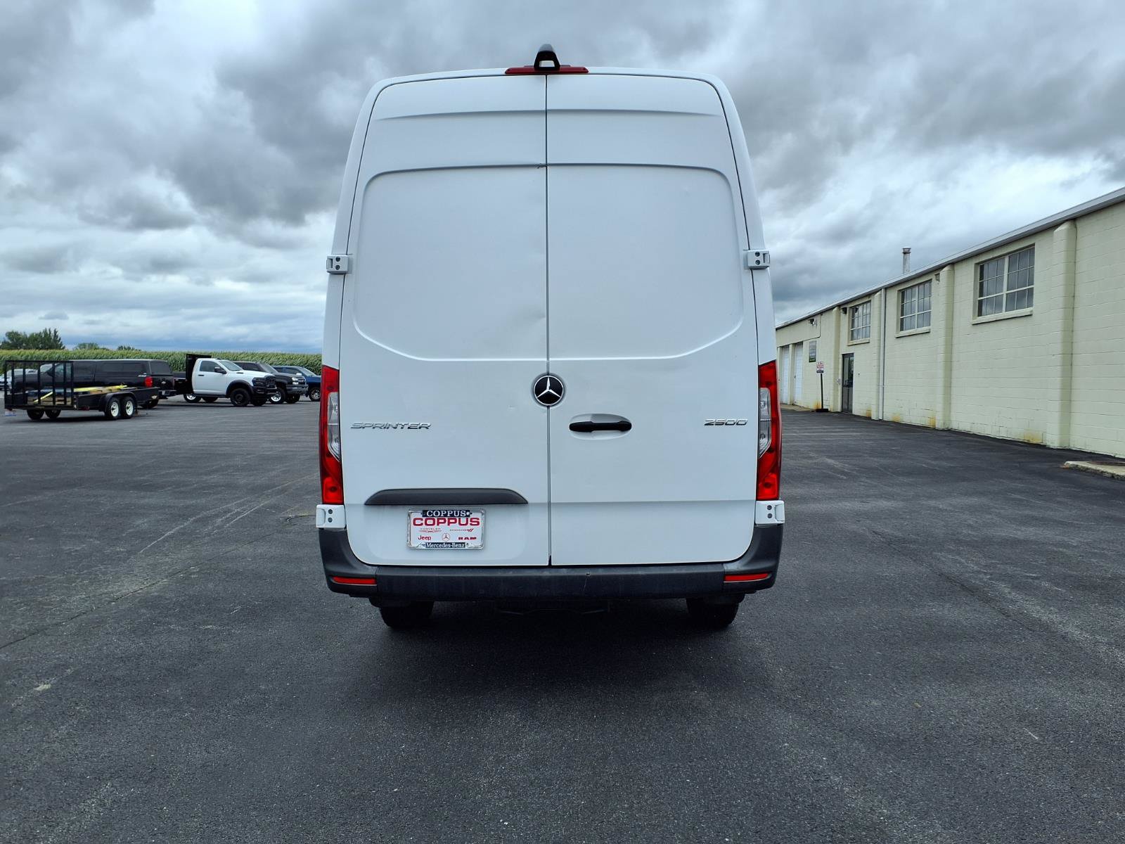 Used 2022 Mercedes-Benz Sprinter 2500 image 9