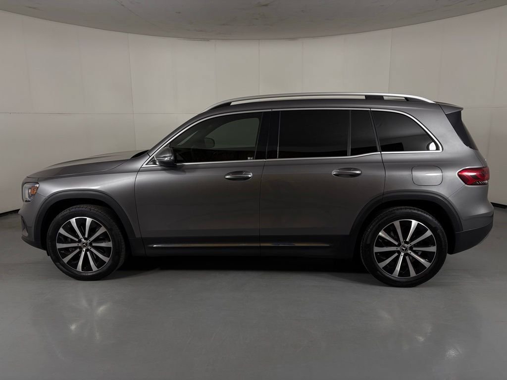 Used 2022 Mercedes-Benz GLB 250 image 4