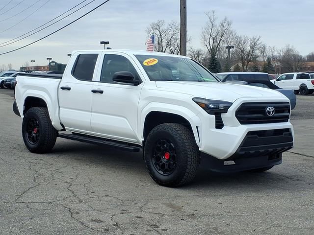 Used 2024 Toyota Tacoma SR image 3