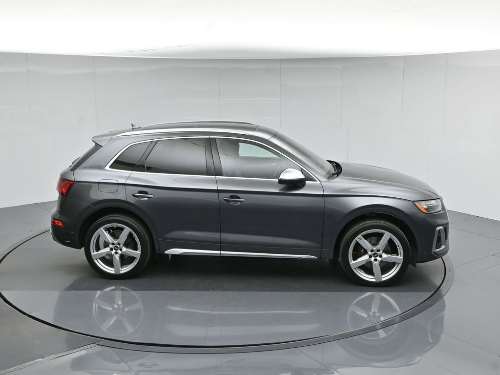 Used 2021 Audi SQ5 Premium w/ Convenience Package image 38