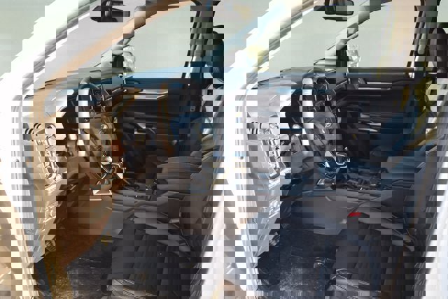 New 2025 Ford Ranger Lariat w/ FX4 Off-Road Package image 5