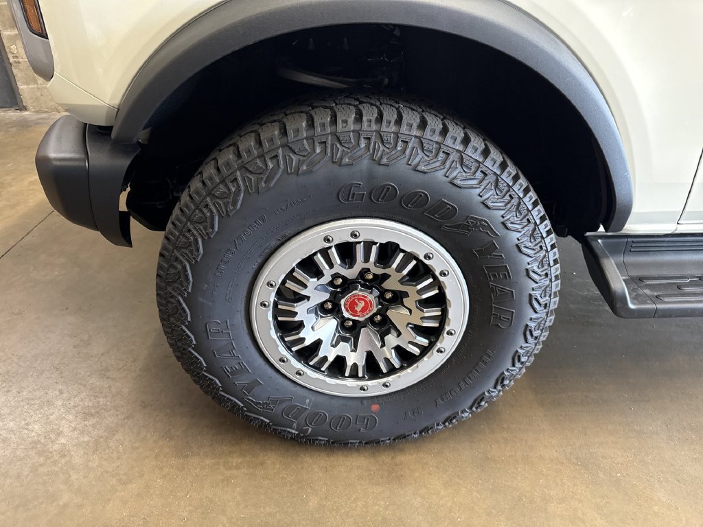 New 2026 Ford Bronco Outer Banks w/ Sasquatch Package AWD/4WD image 19